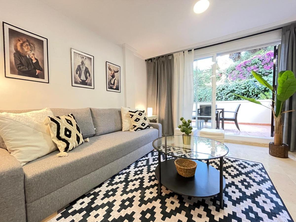 Marbella Pleasant Duplex By Elviria Las Dunas Beach Екстер'єр фото